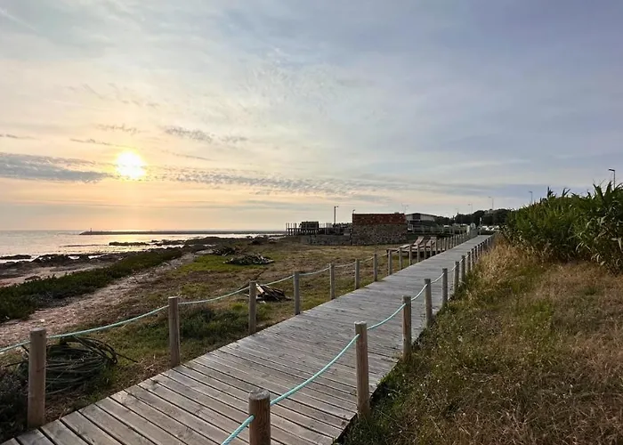 Clara's בית נופש